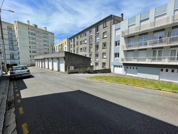 Location parking à Brest