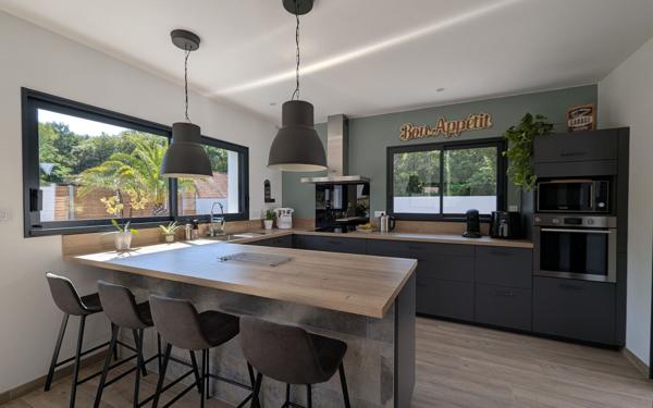 Maison à vendre    4 pièces •  Les Mathes