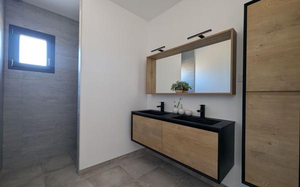 Maison à vendre    4 pièces •  Les Mathes