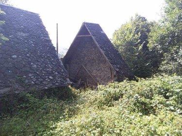 Terrain de loisirs - Bois - Etang à vendre à Condat dans le Cantal (15190), ref : FG/2351