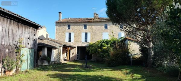 Maison à vendre à Brioux-sur-Boutonne dans les Deux-Sèvres (79170), ref : MR13263