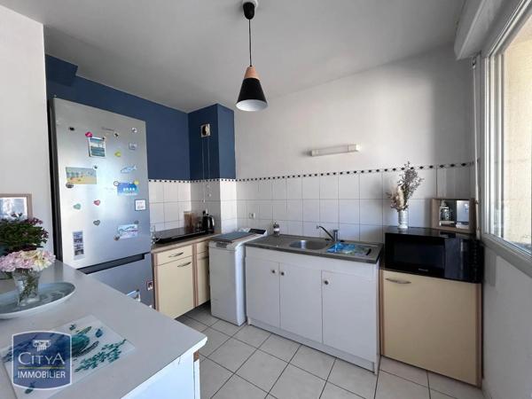 Appartement à louer 3 pièces 68.47m² Angers (49000)