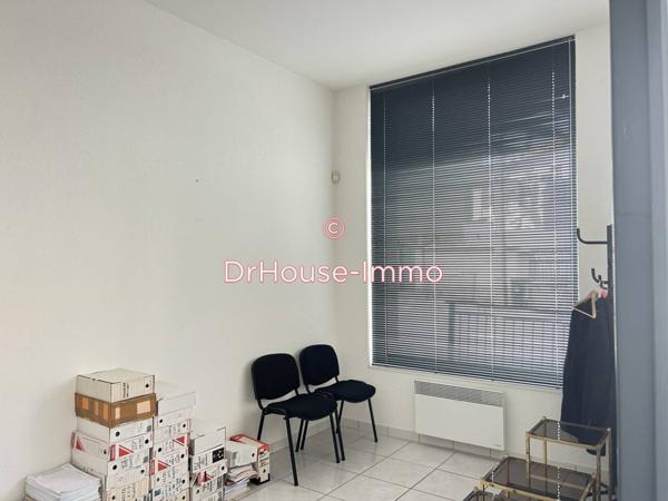 Bureau à vendre 6 pièces de 180 m²