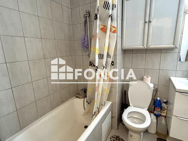 À vendre Studio 31.9 m² - Annemasse 74100