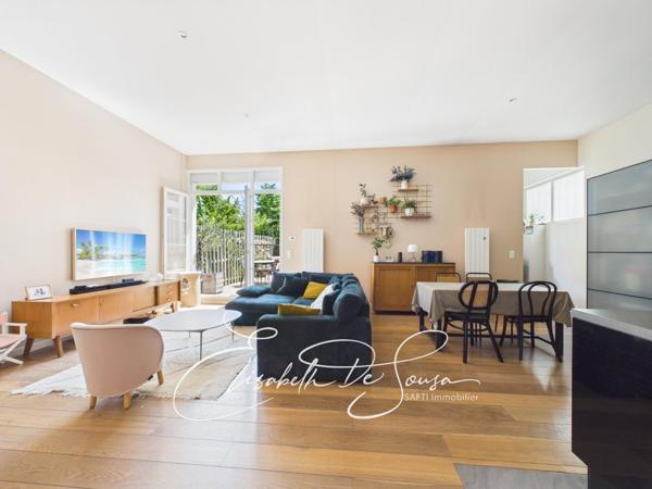 Appartement type loft  au coeur de Charentonneau