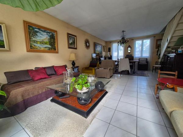 Maison  5 pièce(s) 125 m2