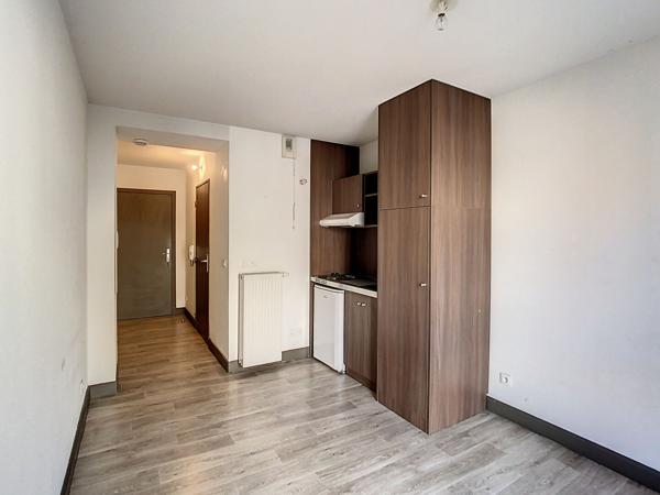 Villeurbanne appartement 1 pièce 17.82 m2