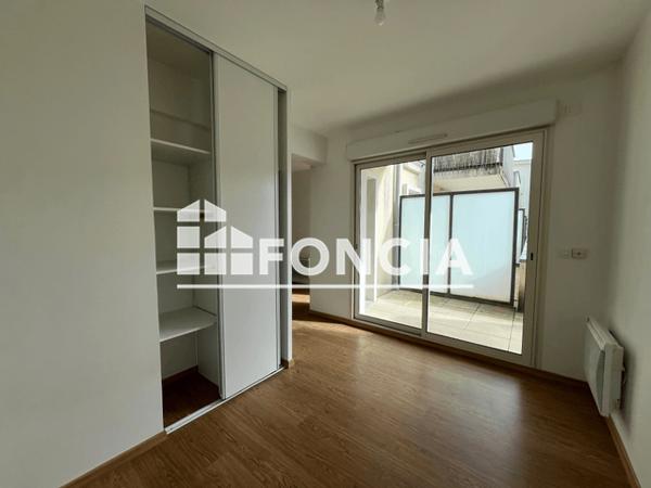 Location Studio 33.33 m² - 149 RUE NATIONALE Cholet 49300