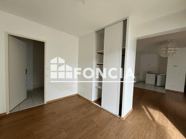 Location Studio 33.33 m² - 149 RUE NATIONALE Cholet 49300