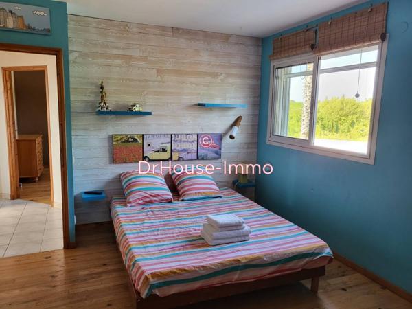 Maison à louer 5 pièces de 200 m²