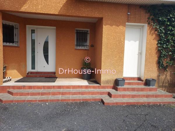 Maison à louer 5 pièces de 200 m²