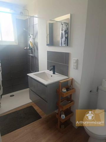 Vente                                                      Maison de ville
                        
                                         113 m2                     à Marvejols
