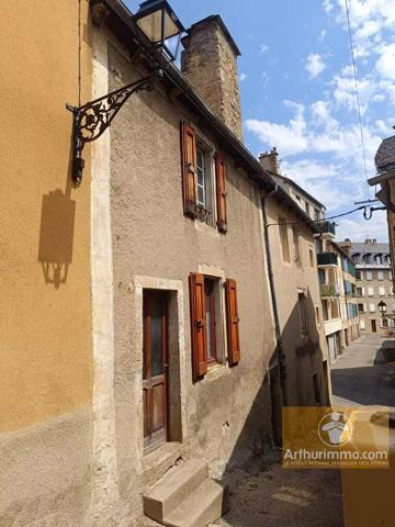 Vente                                                      Maison de ville
                        
                                         113 m2                     à Marvejols