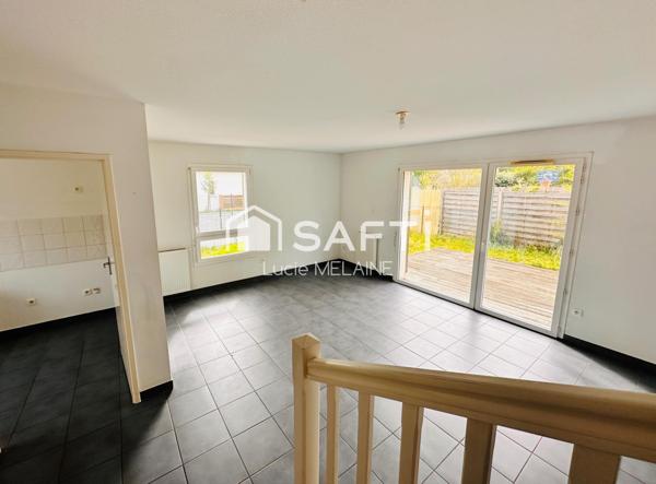 Maison avec jardin, à proximité des écoles et du tram A