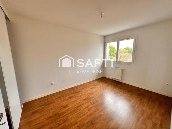 Maison avec jardin, à proximité des écoles et du tram A