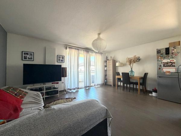 Coquet appartement T3 avec accès PMR, terrasse, garage et place de parking
