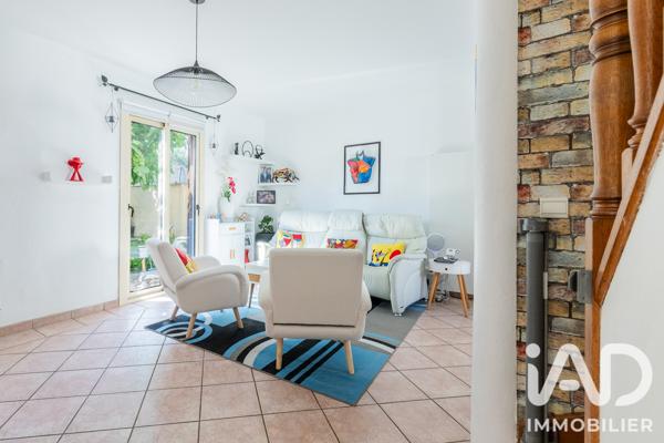 Maison à vendre 6 pièces 155 m² Viry-Châtillon