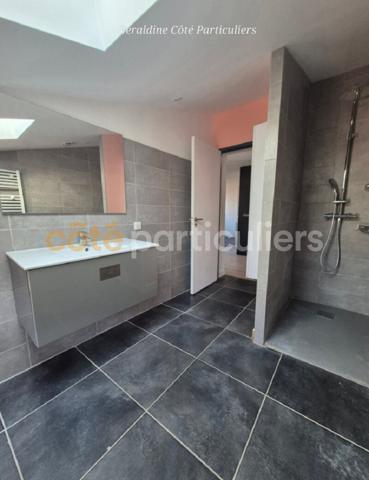 Vente
                Immeuble de rapport186,08 m² - 8 Pièces -
                    REVIGNY SUR ORNAIN (55800)