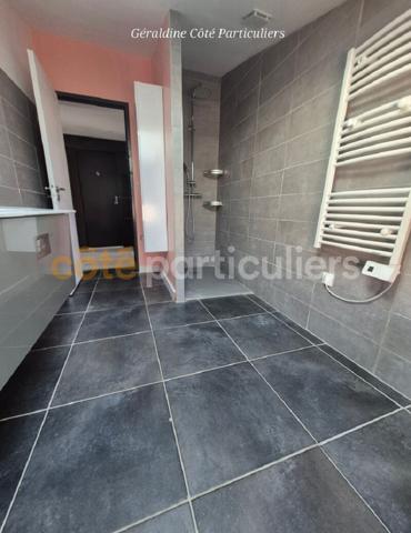 Vente
                Immeuble de rapport186,08 m² - 8 Pièces -
                    REVIGNY SUR ORNAIN (55800)