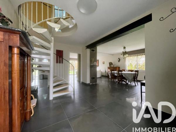 Maison à vendre 6 pièces 166 m² Changé