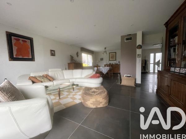 Maison à vendre 6 pièces 166 m² Changé