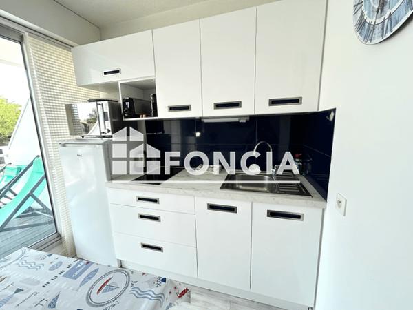 Location Studio meublé 24.9 m² - La Rochelle 17000