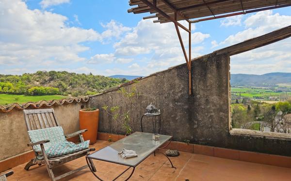 Maison à vendre    12 pièces • 486 m2 Reillanne