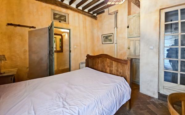 Maison à vendre    12 pièces • 486 m2 Reillanne