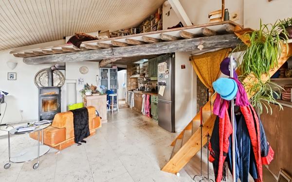 Maison à vendre    12 pièces • 486 m2 Reillanne