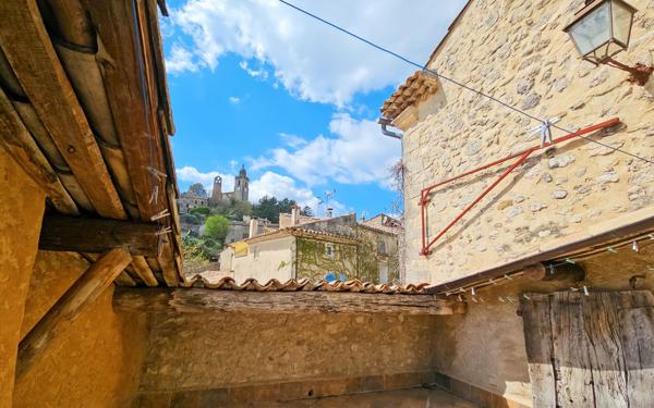 Maison à vendre    12 pièces • 486 m2 Reillanne