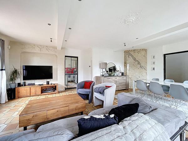 A VENDRE à 49130 Sainte Gemmes sur Loire 8 pièces 210 m² habitable 6 chambres 1600 m² jardin avec garage et atelier de 43 m² !