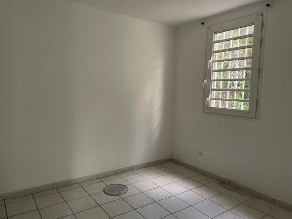 Location appartement près de SAINT JOSEPH - 4 pièce(s) - 78 m² - 1 150 €/mois