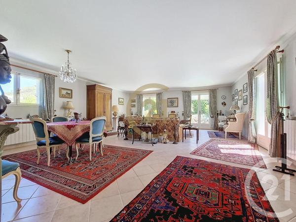 Maison à vendre  5 pièces - 130 m2 VIDAUBAN - 83