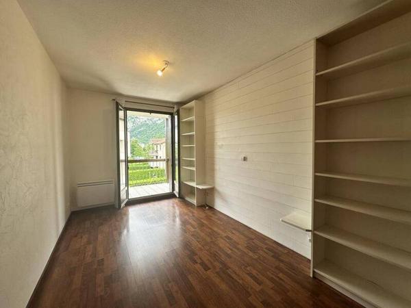 Appartement 4 pièces                                        - 38360 Sassenage Réf : 5492