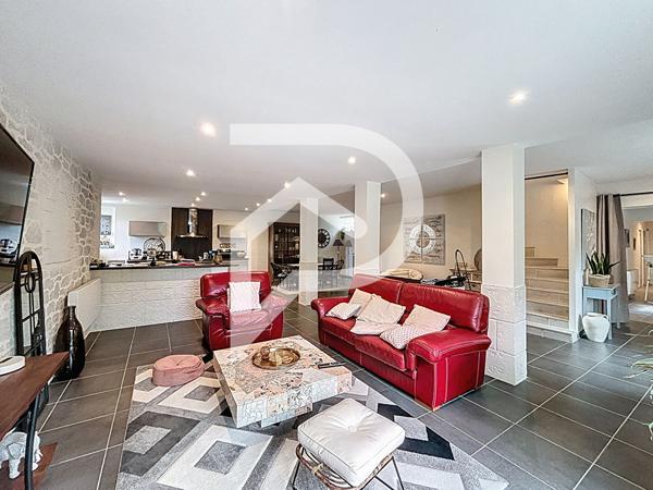 Maison 6 pièces 198 m2