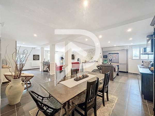 Maison 6 pièces 198 m2