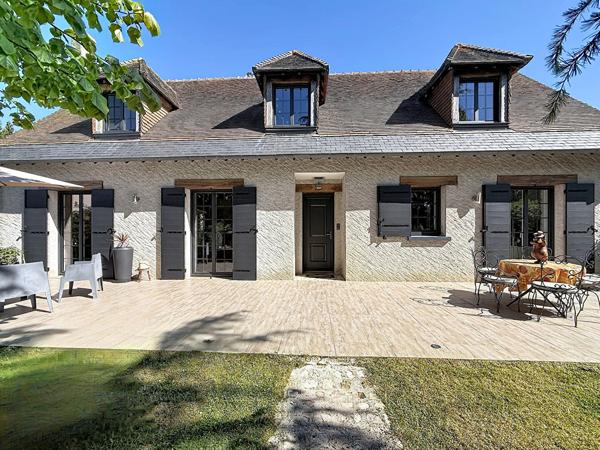 Maison 8 pièces 200 m2