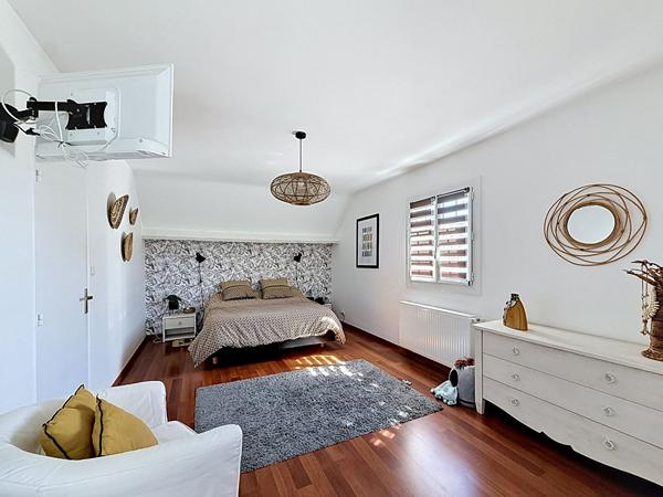 Maison 8 pièces 200 m2
