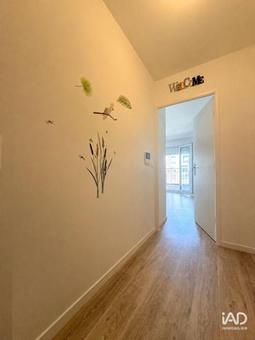 Location studio 27 m² Pontoise