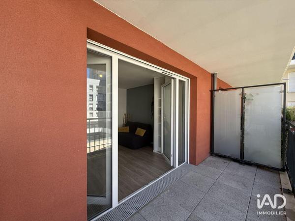 Location studio 27 m² Pontoise