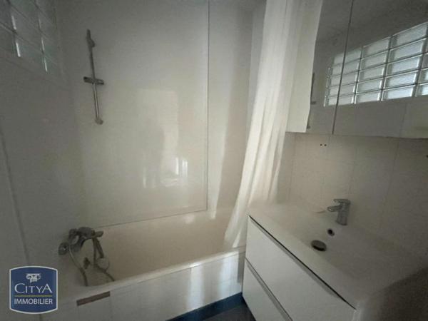 Appartement à louer 4 pièces 71.78m²