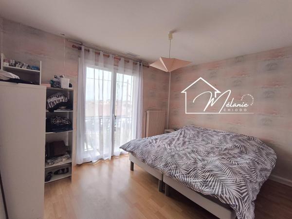 Maison quartier calme trois chambres jardin garage