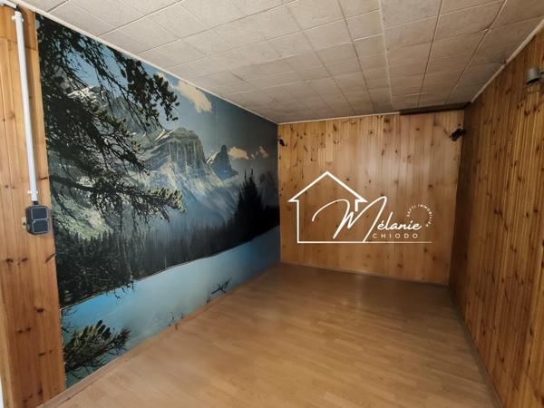 Maison quartier calme trois chambres jardin garage