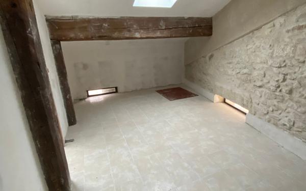 Maison à vendre    5 pièces •  Marsillargues