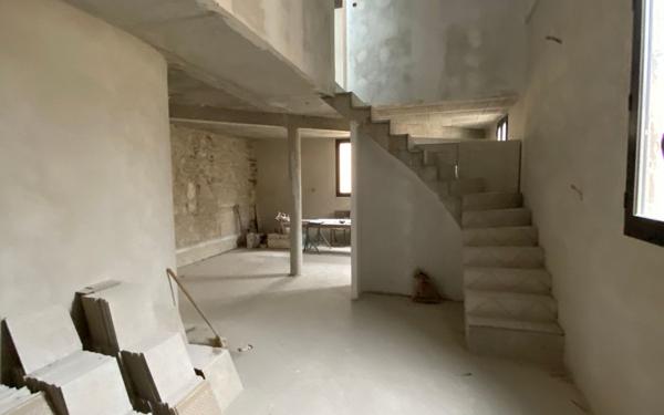 Maison à vendre    5 pièces •  Marsillargues