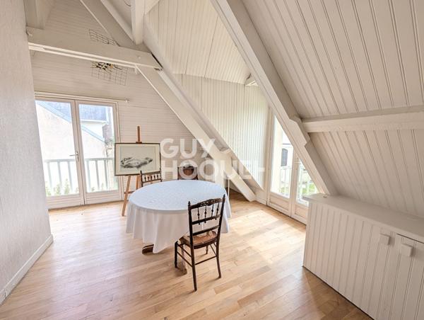 MAGNIFIQUE DEMEURE 233m2 VIEUX MARLY