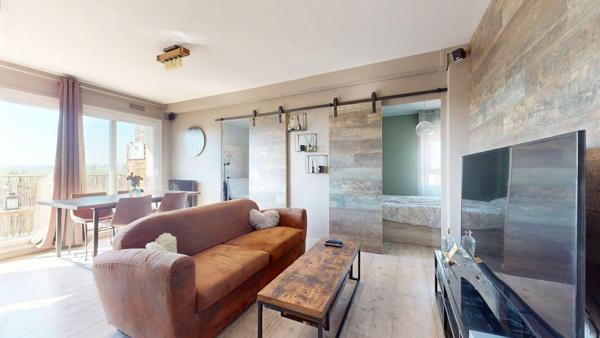 Appartement Viry Chatillon 4 pièce(s) 63.04 m2