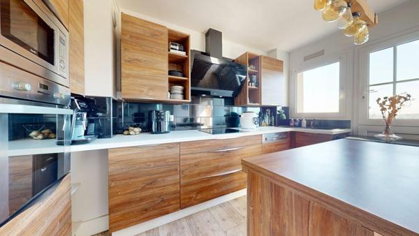 Appartement Viry Chatillon 4 pièce(s) 63.04 m2