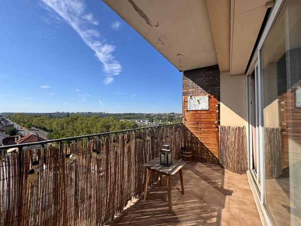 Appartement Viry Chatillon 4 pièce(s) 63.04 m2