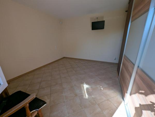 grande maison avec 4 ch à 10 min d'Angers.